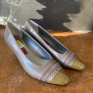 Vintage VANELi Kitten Heels 6.5 Gold Tipped Tan Embossed Leather Nordstrom